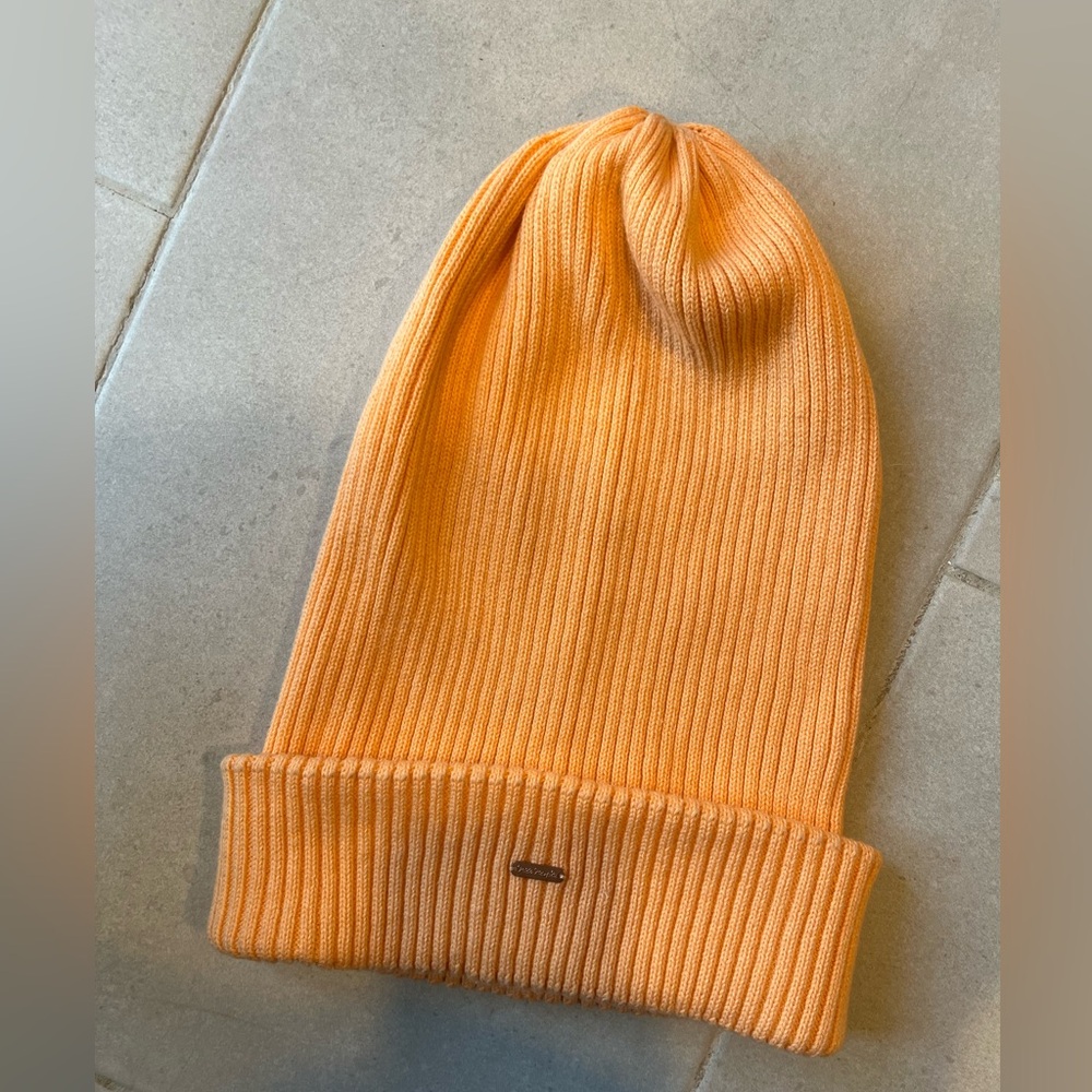 Free People orange knit slouchy beanie hat